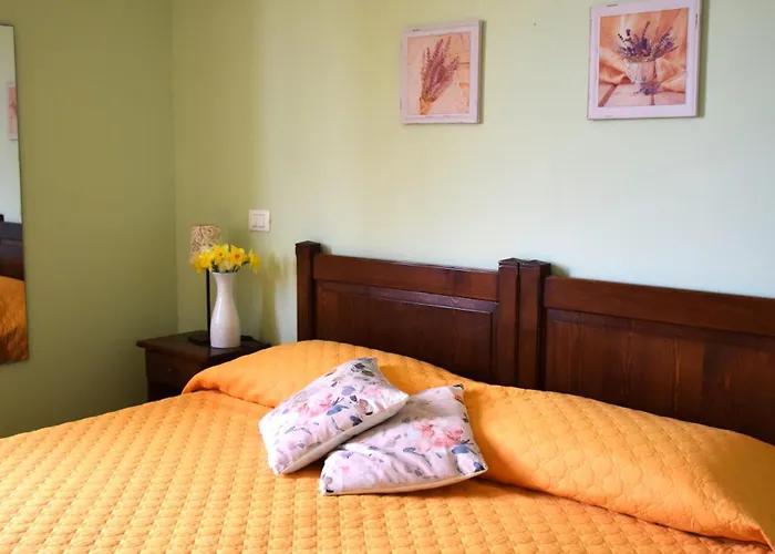 Arkadia * فاستو